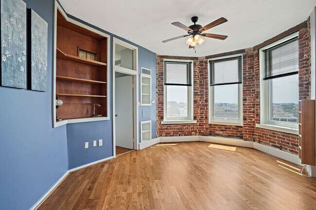 Foto del edificio - 1615 Q St NW