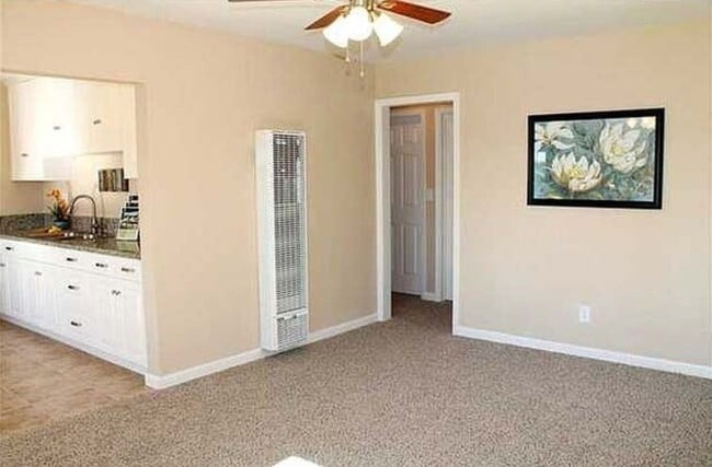 Building Photo - 6362 Newsome Dr