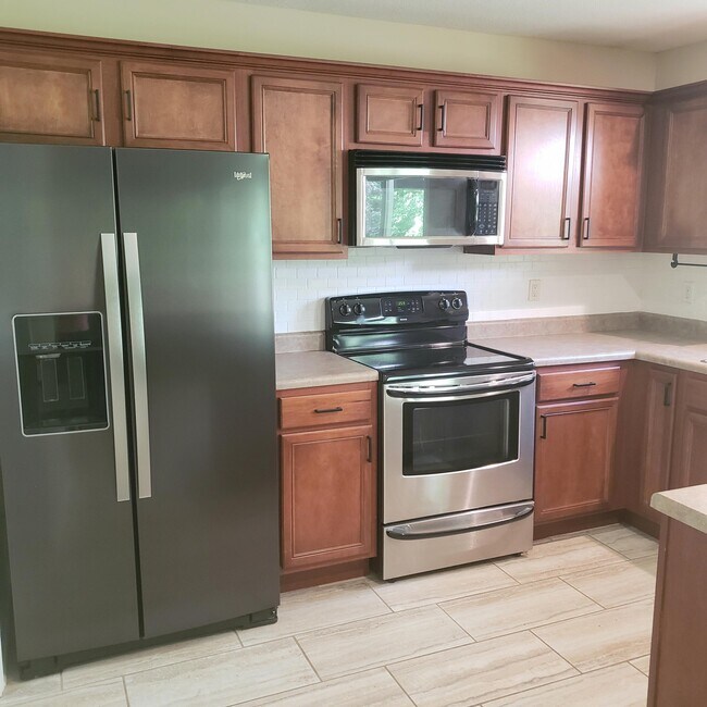 Foto del edificio - 3402 Wyatt Ln