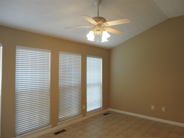Foto del edificio - 5368 Abby Loop Way