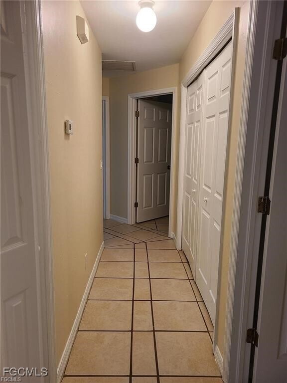 Foto del edificio - 1247 Bacon Ave