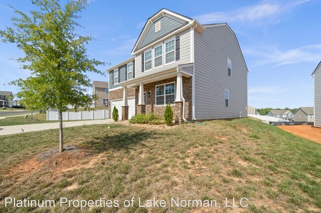 Building Photo - 4 br, 2.5 bath House - 152 Atwater Landing...
