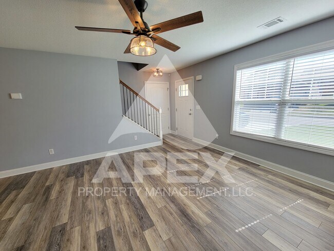 Foto del edificio - West Knoxville – Beautifully upgraded - 3 Bd/2.5 Single Family Home in Hampton Court Subdivision!!
