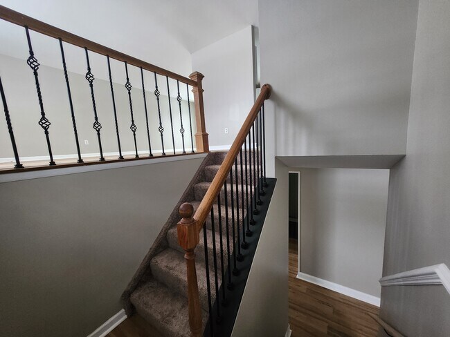 Foto del edificio - 8439 Lace Bark Ln