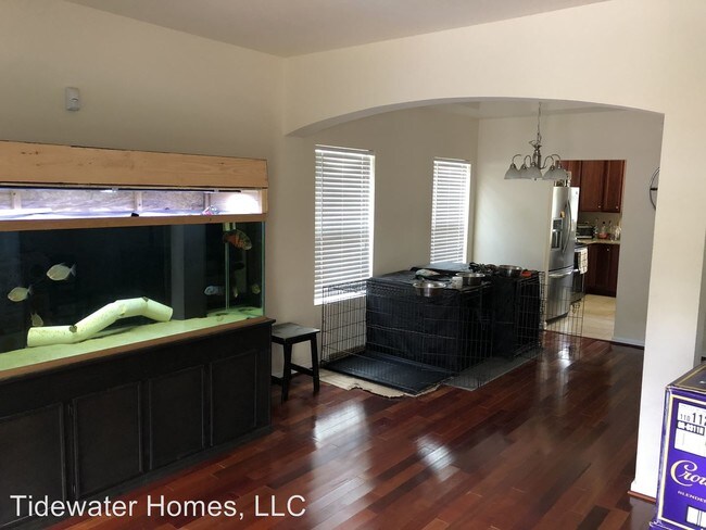 Foto del edificio - 4 br, 2.5 bath House - 1747 Hancock Ave