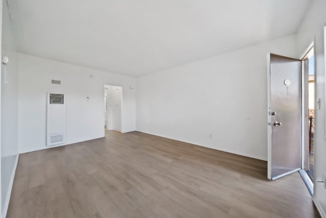 Building Photo - 1235 Boynton St