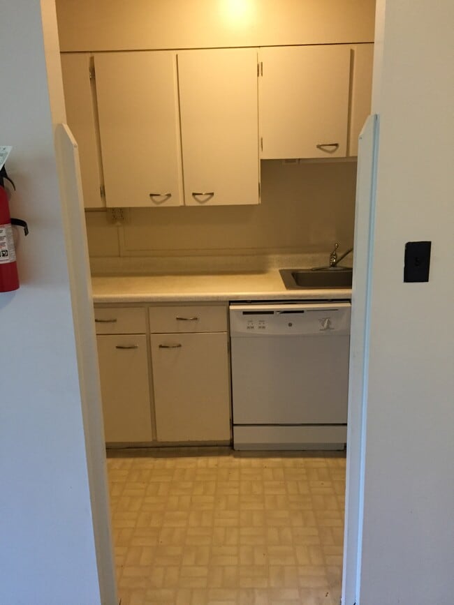 Building Photo - Bart Villa Apartments