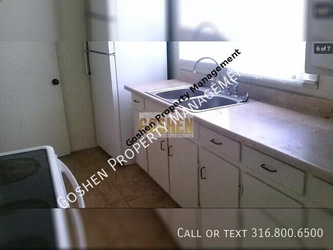 Foto del edificio - Home with Large Bedroom & includes Washer ...