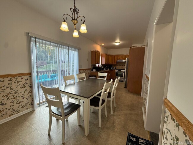 Foto del edificio - 3 Highview Ct