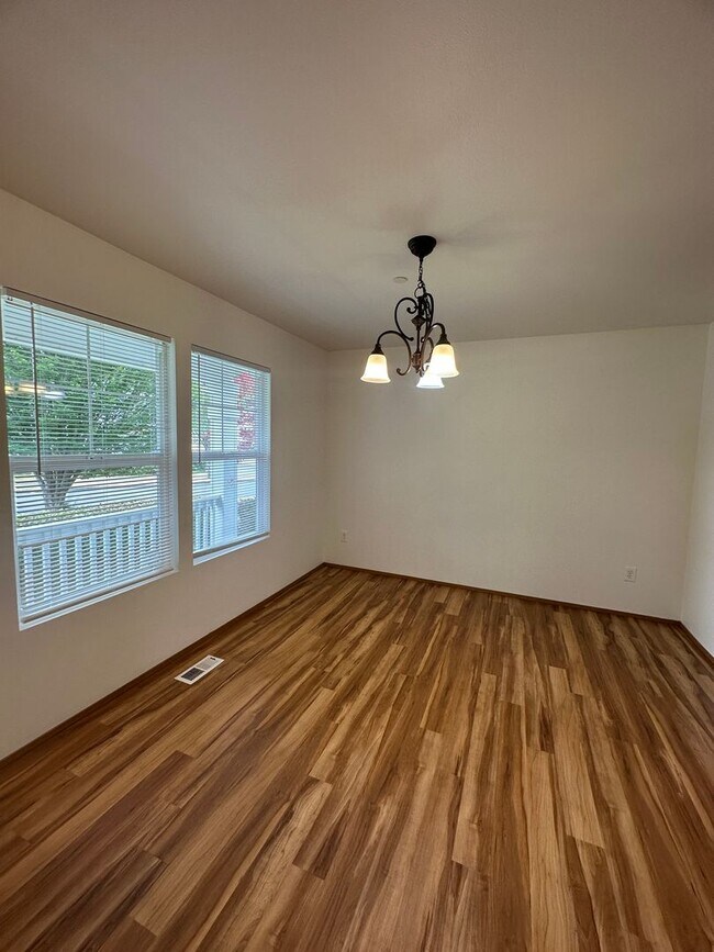Foto del edificio - 2738 Arnold St