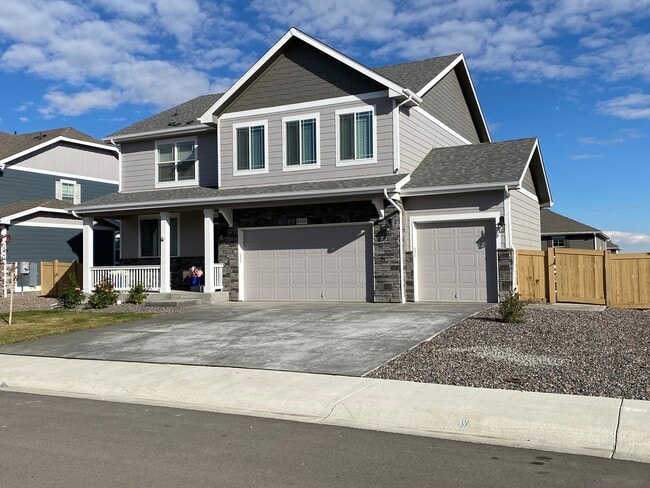 Foto del edificio - 6818 Whisper Trail Ln