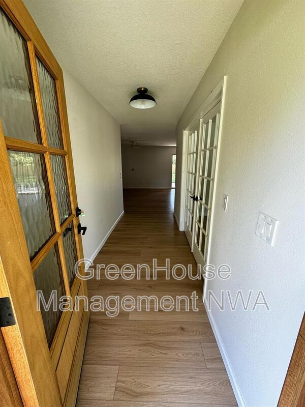Foto del edificio - 2202 SE 16th St
