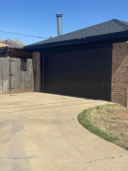 Building Photo - 8212 Wrangler Trail