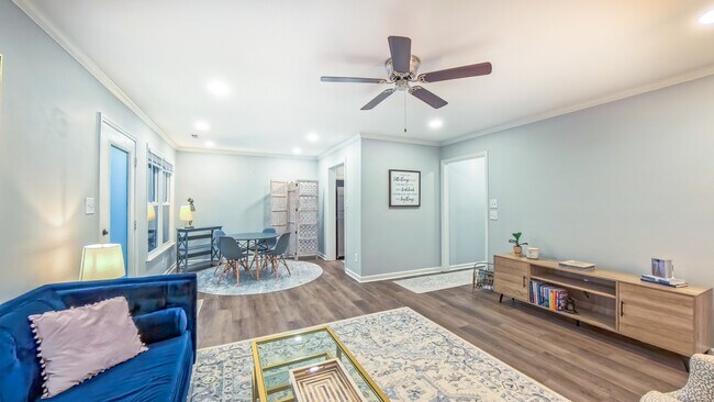 Foto del edificio - 107 Abbots Glen Ct