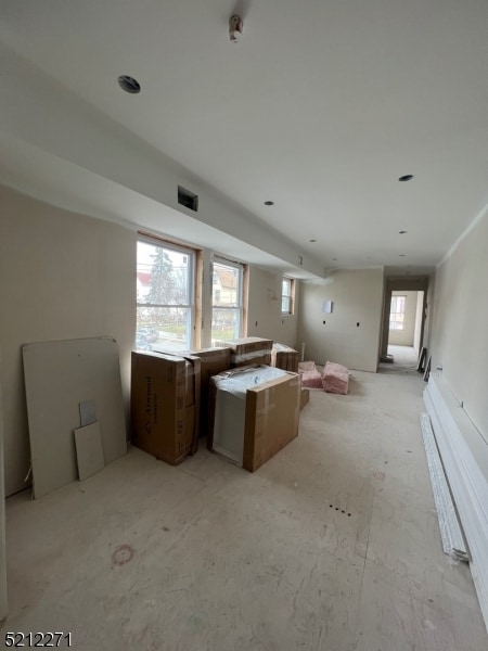 Building Photo - 250 Snyder St