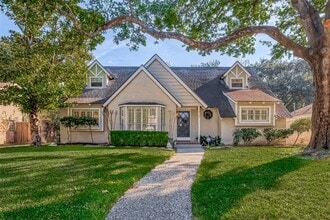 Building Photo - 1619 Crystal Hills Dr