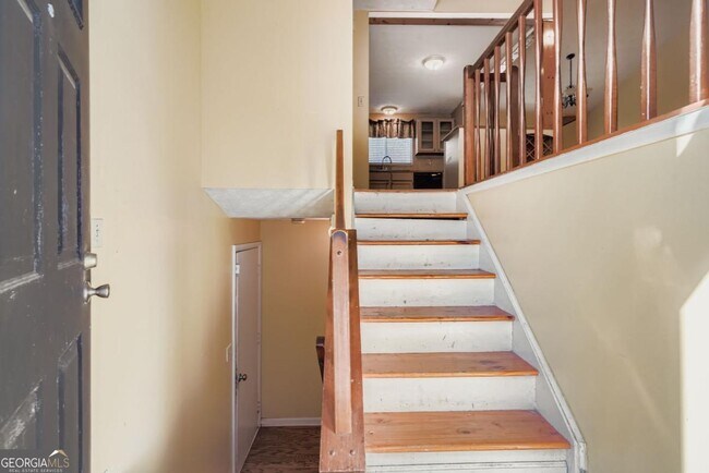 Building Photo - 6134 Raintree Bend