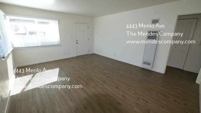 Foto del edificio - 4443 Menlo Ave