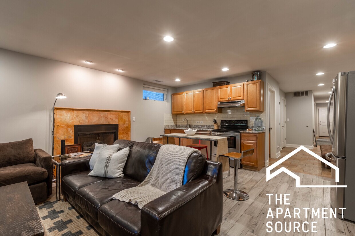 Foto principal - 1525 N Maplewood Ave
