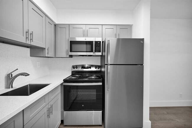 Foto del edificio - 4051 NE 13th Ave