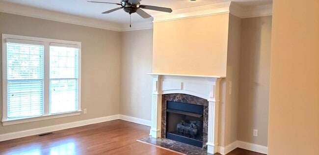 Building Photo - Coming Soon! Location! Location! Beautiful townhouse in a quiet neighborhood in West Cary off of ...