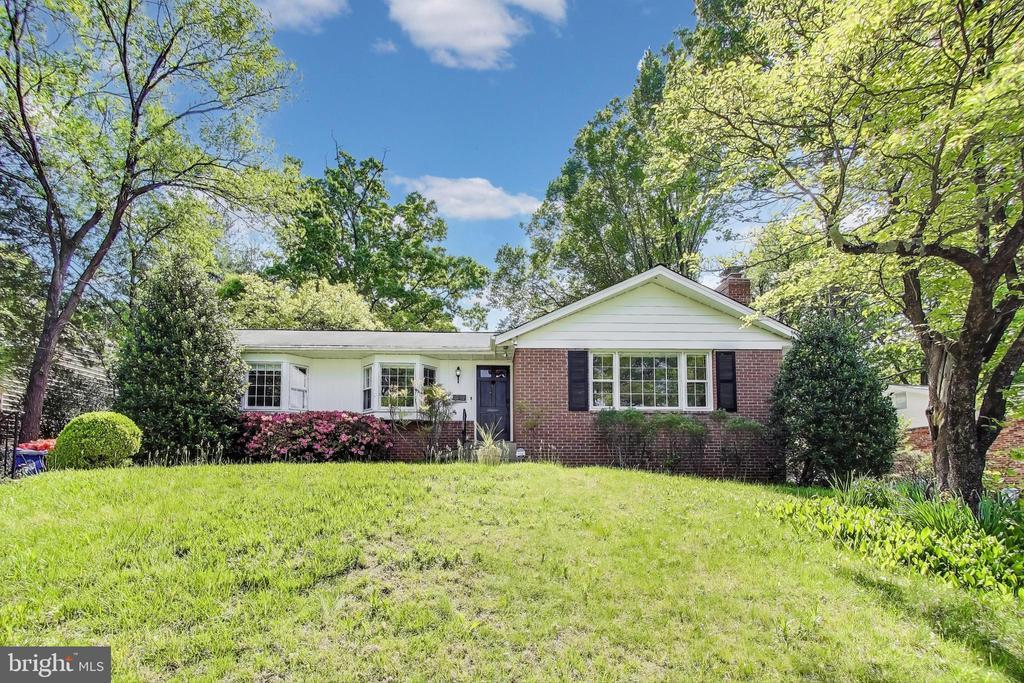 Foto principal - 14207 Gaines Ave