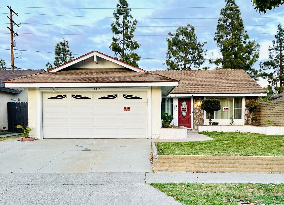 Foto principal - Charming Cul-de-Sac Home for Lease in Cerr...