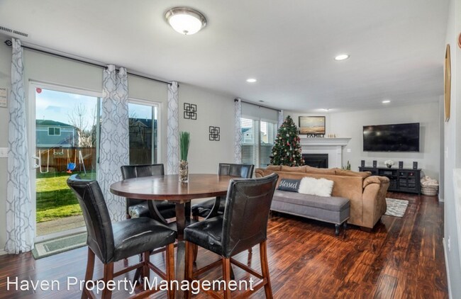 Building Photo - 4 br, 2.5 bath House - 17737 93rd Ave Ct E