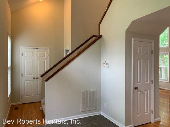 Building Photo - 3 br, 2.5 bath House - 218 Mint Hill Drive