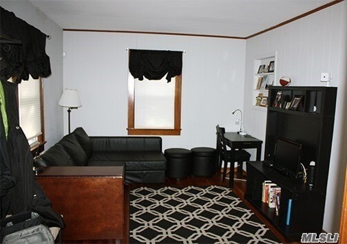 Building Photo - 25 Magerus St