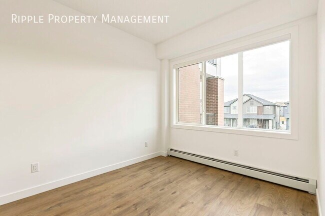 Building Photo - Modern 2 Beds, 2 Baths Apartment/Condo | N...