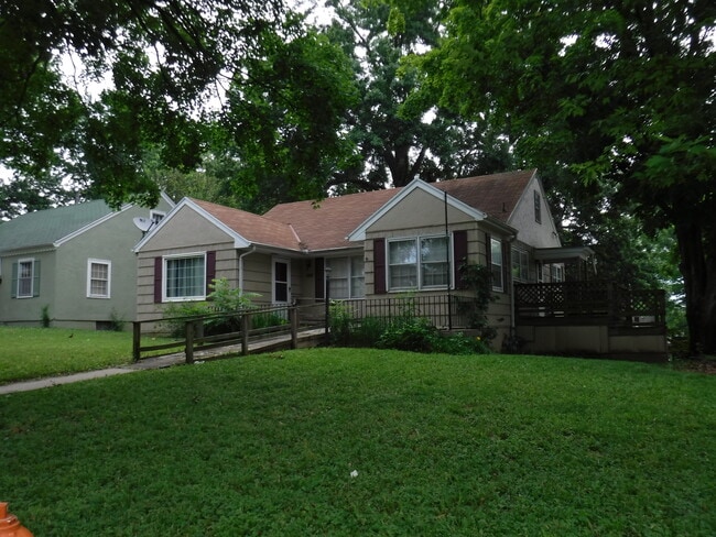 Foto del edificio - 1915 S 33rd St