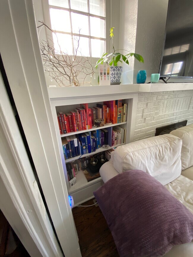 Foto del edificio - 2956 Espy Ave