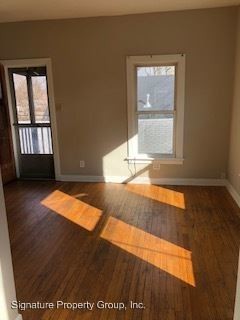 Foto del edificio - 622 W 9th St