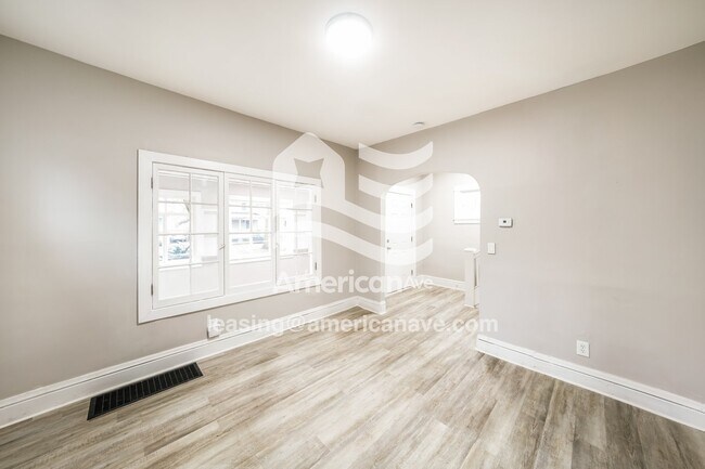 Foto del edificio - 441 Cottage St