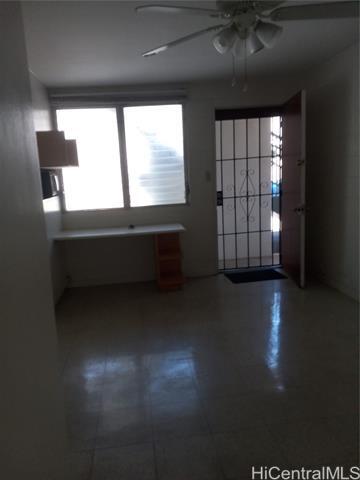 Building Photo - 1322 Kinau St