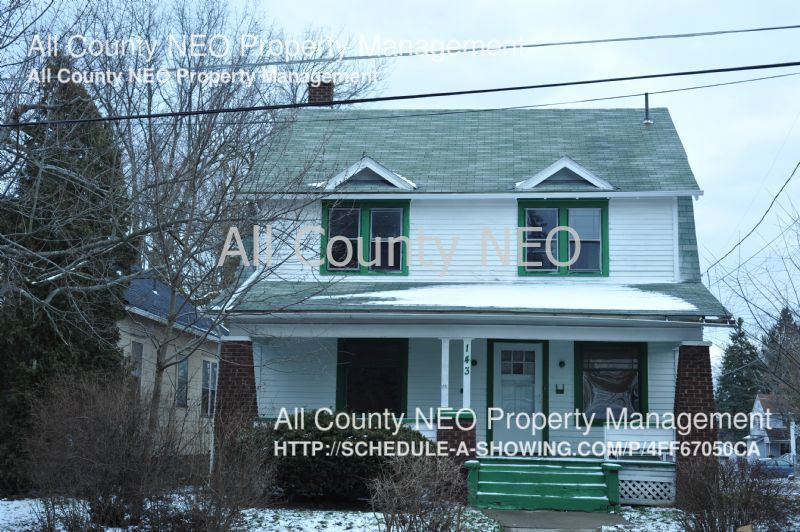 Primary Photo - 143 Matta Ave