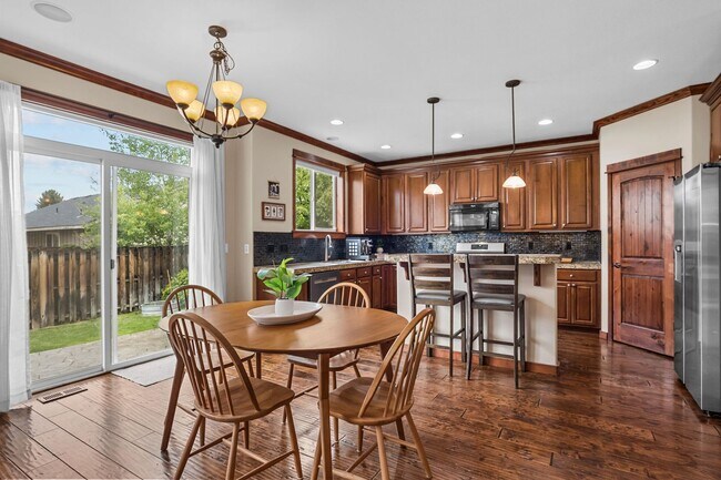 Foto del edificio - First Time Rental Property With Gorgeous F...