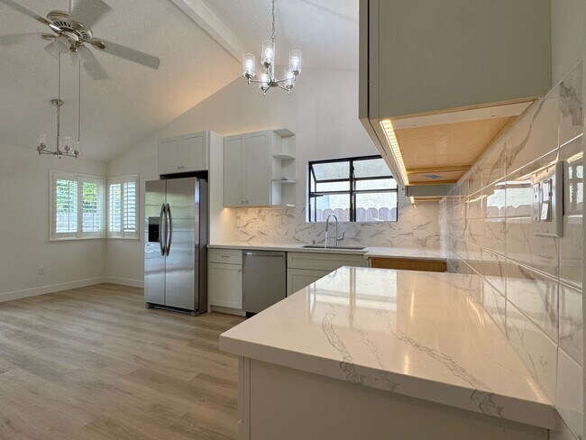 Foto del edificio - 900 Severus Dr