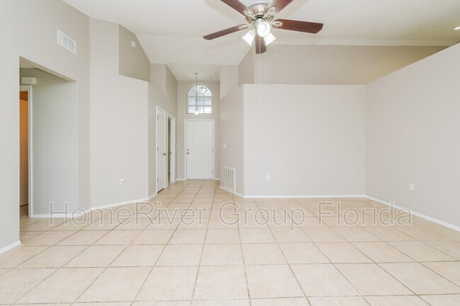 Building Photo - 3373 St Vincent Terrace