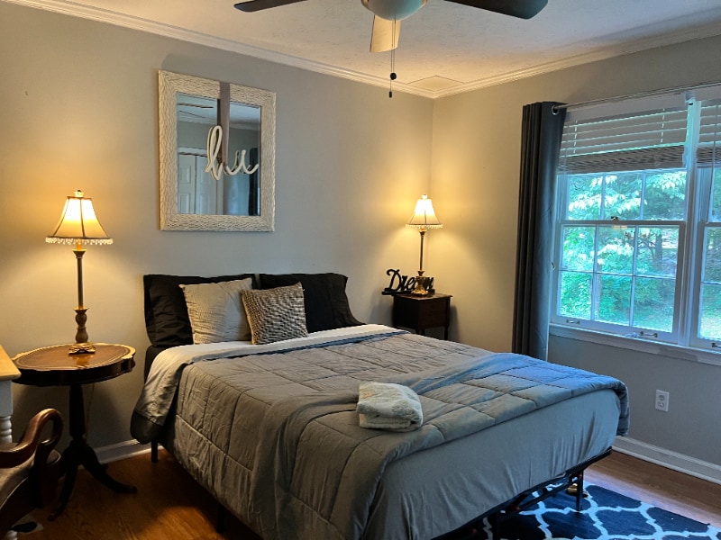 Photo - 2020 Sunrise Cir