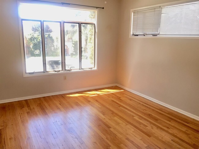 Foto del edificio - 4609 Los Feliz Blvd
