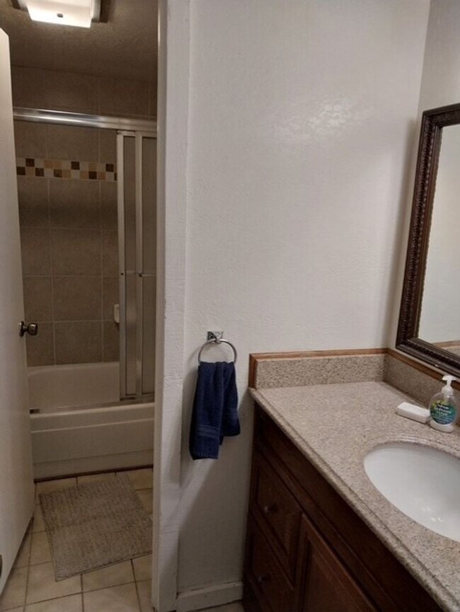 Foto del edificio - 4660 Vail Racquet Club Dr