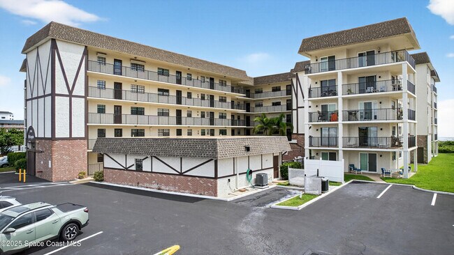 Foto del edificio - 383 N Atlantic Ave