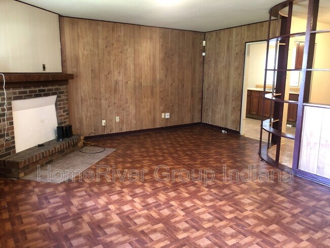 Foto del edificio - 6219 Raleigh Dr