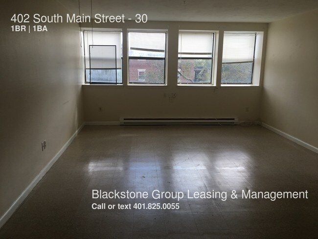 Building Photo - 402 S Main St