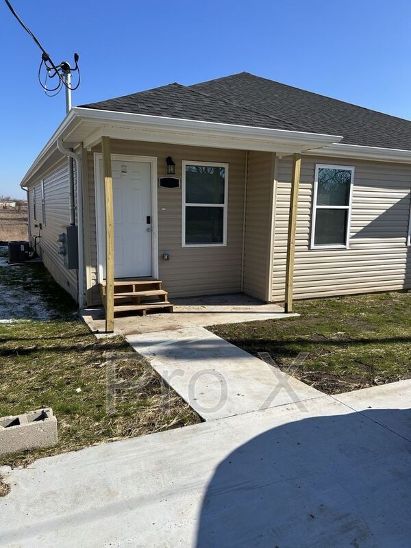 Foto del edificio - 716 Columbus St