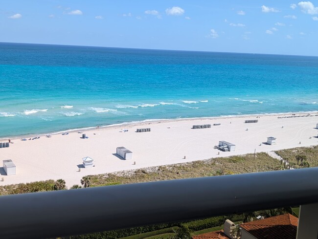 Foto del edificio - 6039 Collins Ave