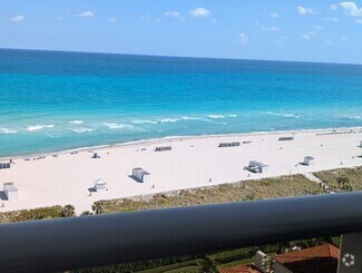 Building Photo - 6039 Collins Ave