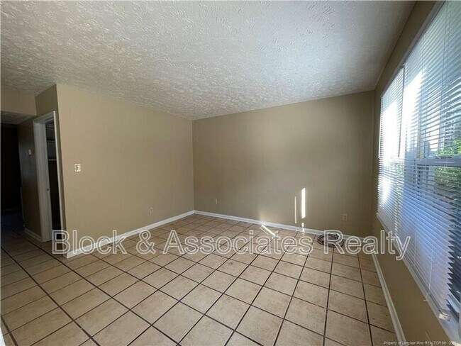 Foto del edificio - 4959 Galveston Dr